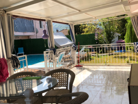 For Rent House With Garden - Pool - View