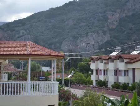Dalyan'da Müstakil Yüzme Havuzlu Haftalık Kiralık Villa Ebru