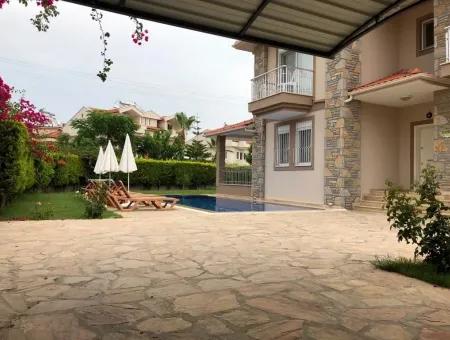 Dalyan'da Müstakil Yüzme Havuzlu Haftalık Kiralık Villa Ebru