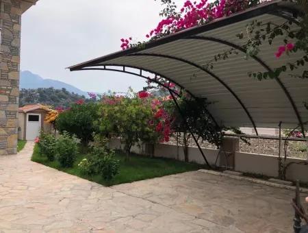 Dalyan'da Müstakil Yüzme Havuzlu Haftalık Kiralık Villa Ebru